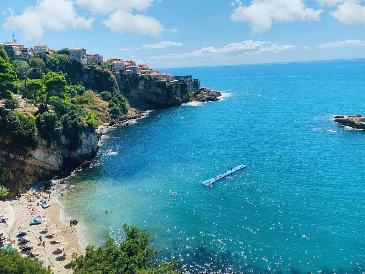 Hotel Maris Улцин Екстериор снимка