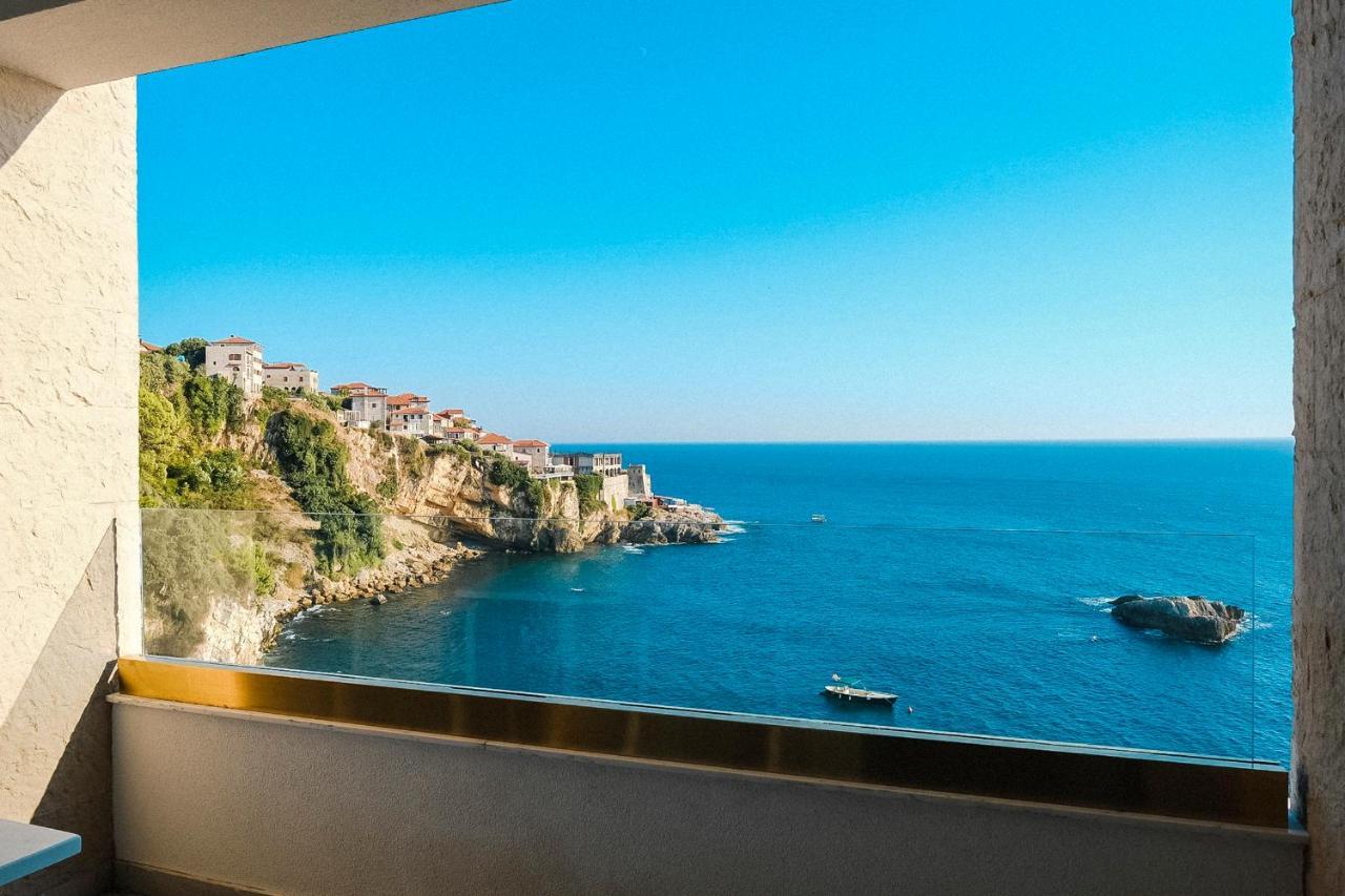 Hotel Maris Улцин Екстериор снимка