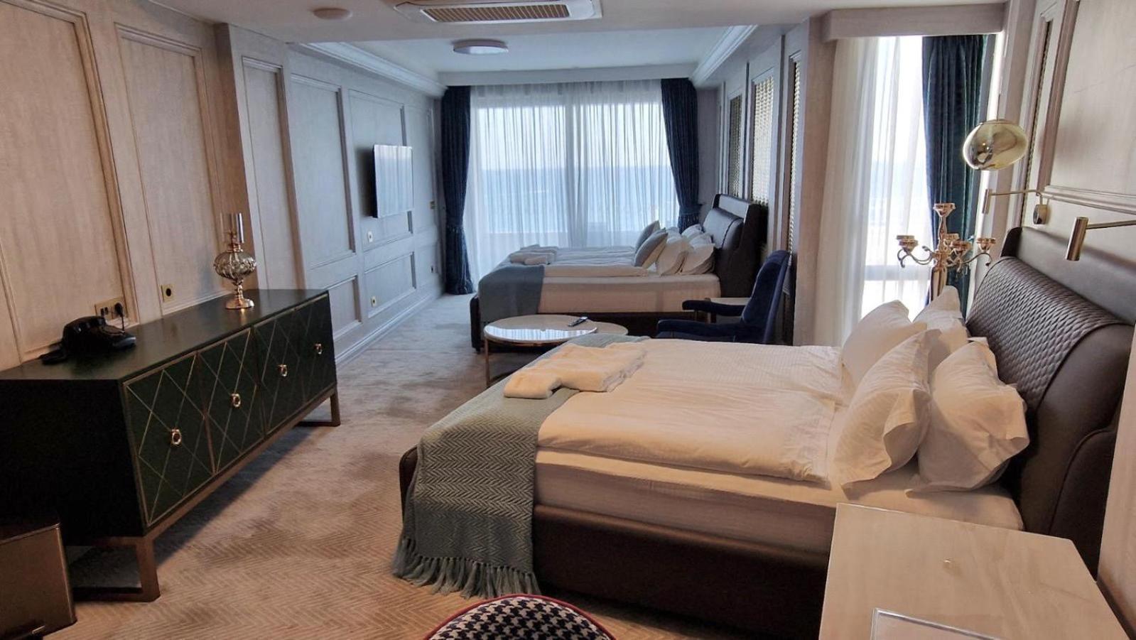 Hotel Maris Улцин Екстериор снимка