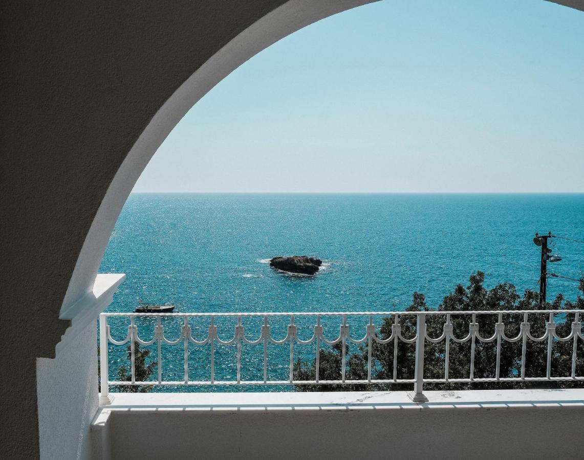 Hotel Maris Улцин Екстериор снимка