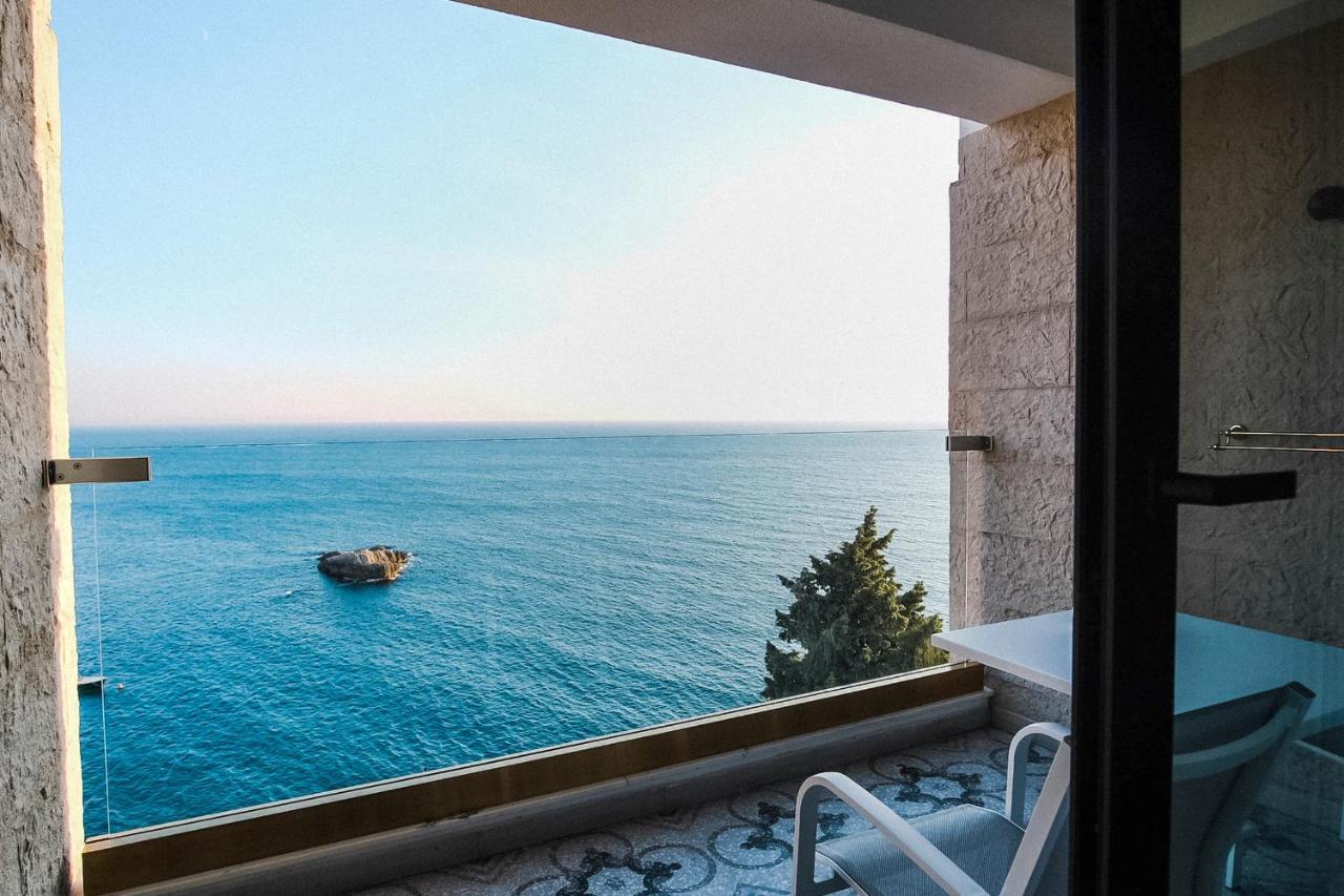 Hotel Maris Улцин Екстериор снимка