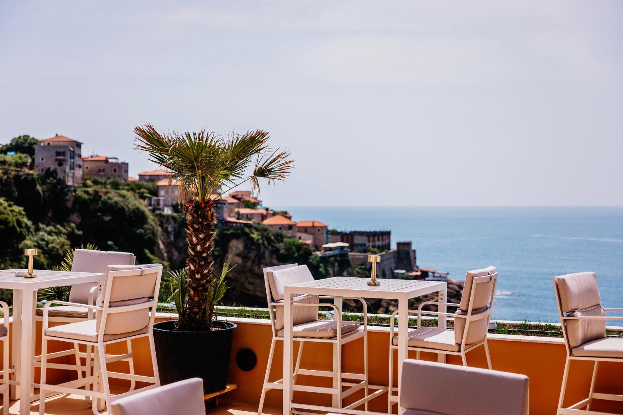 Hotel Maris Улцин Екстериор снимка