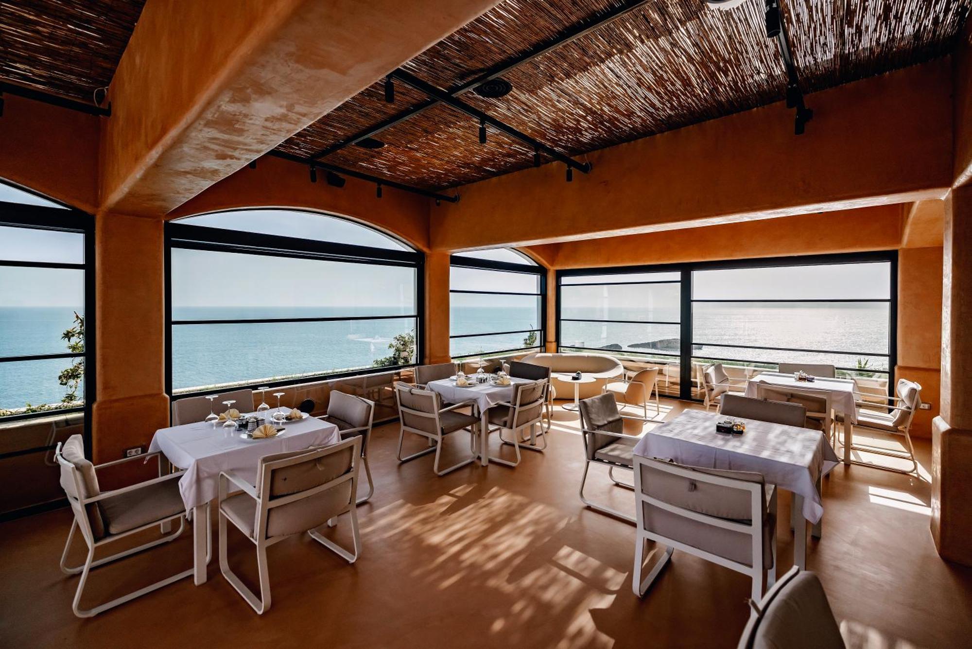 Hotel Maris Улцин Екстериор снимка